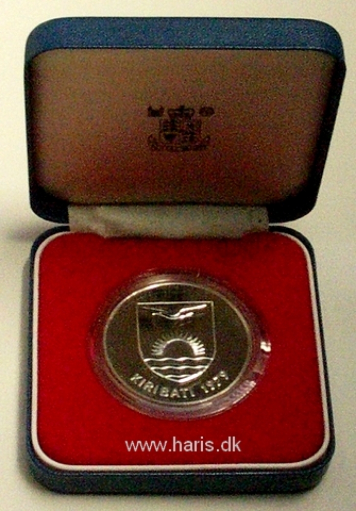 Picture of KIRIBATI 5 Dollars 1979 Comm. Silver KM8a PROOF